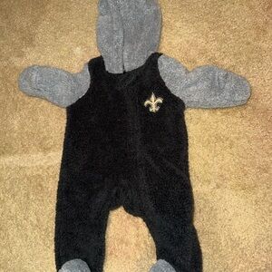 Infant New Orleans Saints Fuzzy Fleece Full-Zip Sleeper (0-3 month)